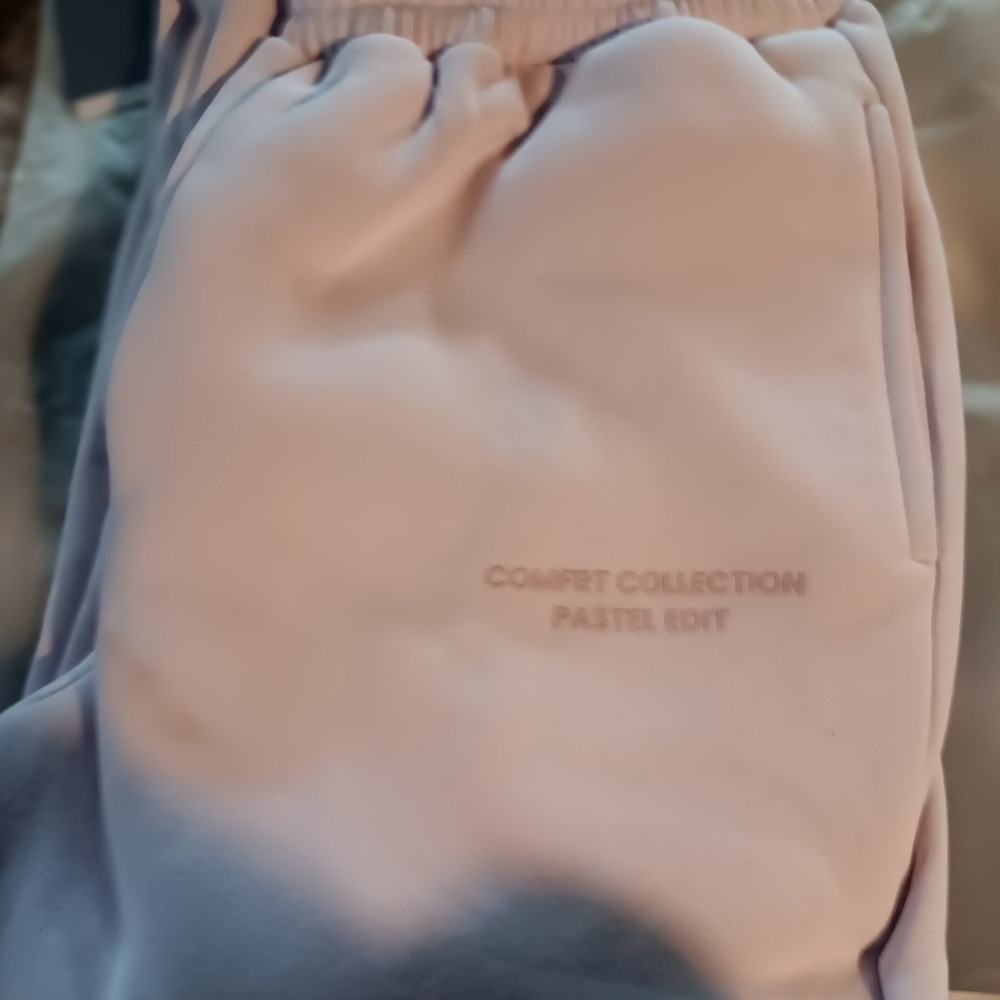 Comfrt Opal Pastel Sweatpants NWT - Picture 5 of 5